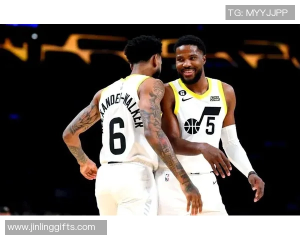 爵士队与猛龙队精彩对决录像回放分析及赛后点评